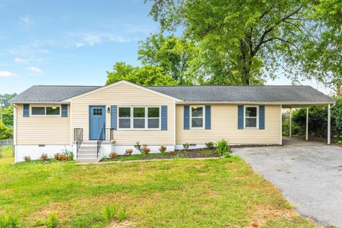 108 Stephenson Dr, Fort Oglethorpe, GA, 30742-3762 | Card Image