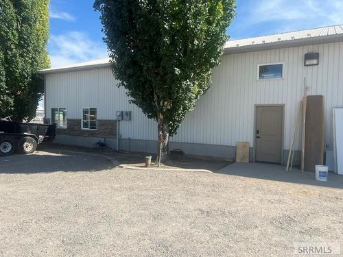 2741 S 2000 W, Rexburg, ID, 83440-4033 | Card Image
