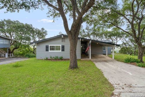 784 Hill Top Dr, Canyon Lake, TX, 78133-4885 | Card Image