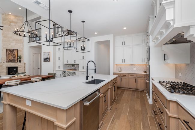 1517 Sampson Ln, House other with 4 bedrooms, 5 bathrooms and null parking in Aubrey TX | Image 17