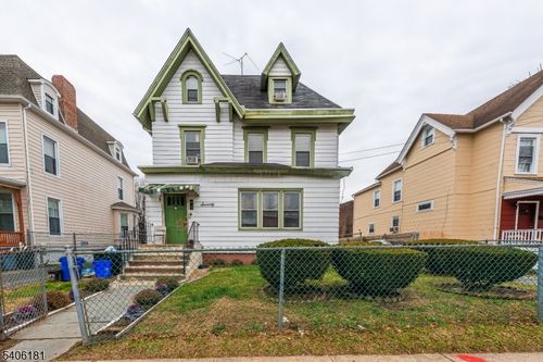 70 N Essex Ave, Orange, NJ, 07050-2702 | Card Image