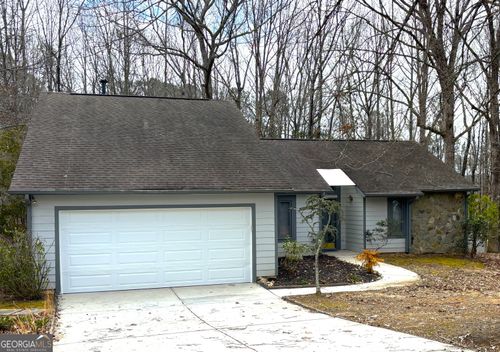 332 Brooke Wood Drive, Peachtree City, GA, 30269 | Card Image