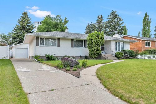 2219 Halifax Crescent Nw, Calgary, AB, T2M4E1 | Card Image