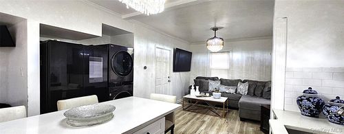 290 Roberts Ave, Yonkers, NY, 10703-1614 | Card Image