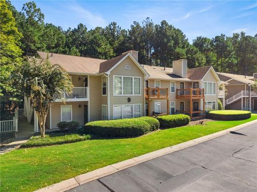 909-909 Berkeley Woods Dr, Duluth, GA, 30096-6361 | Card Image