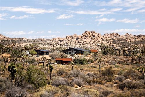 2680 Vine Ave, Pioneertown, CA, 92268-9569 | Card Image
