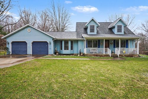 102 Sweetheart Ln, Battle Creek, MI, 49017-9228 | Card Image