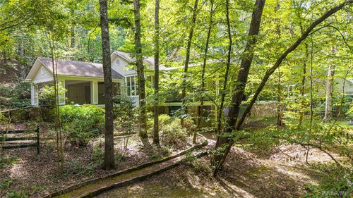 37 Trotters Mill Rd, Wetumpka, AL, 36093-2480 | Card Image