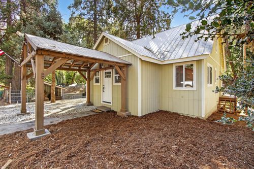 2880 Polaris Street, Pollock Pines, CA, 95726 | Card Image