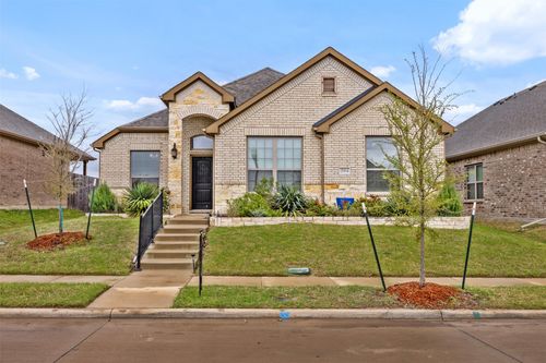 204 Finlee Ln, Red Oak, TX, 75154-1219 | Card Image