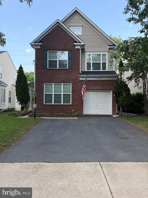 16584 Telescope Ln, DUMFRIES, VA, 22026-2195 | Card Image