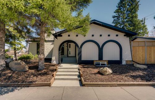 10704 Oakfield Drive Sw, Calgary, AB, T2W2C9 | Card Image