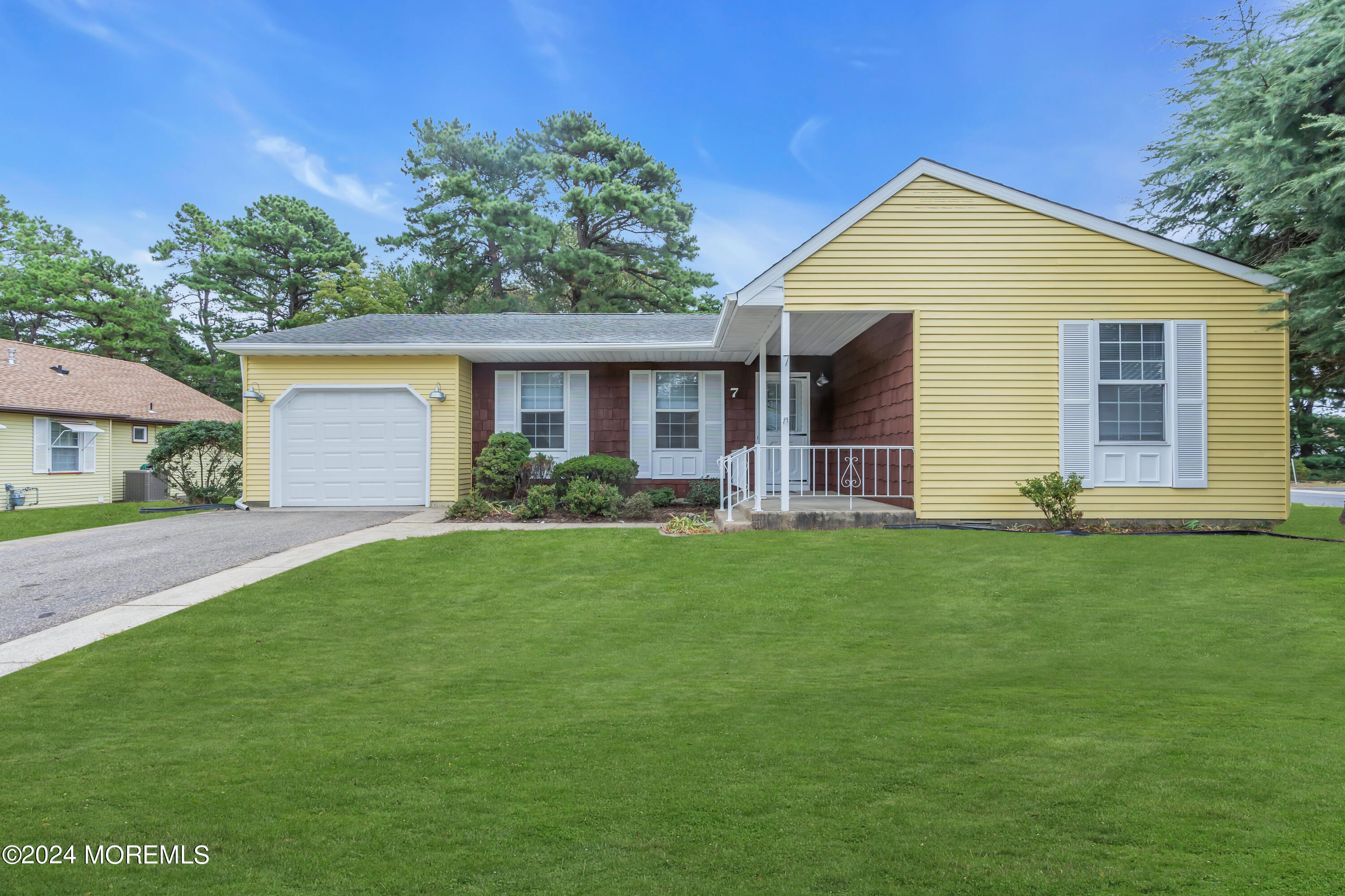 Stonybrook Rd, Whiting, NJ 08759