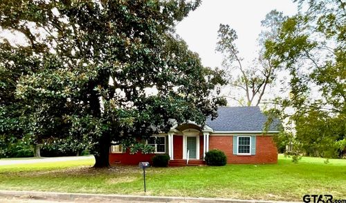 401 W Calvert St, Troup, TX, 75789-1919 | Card Image
