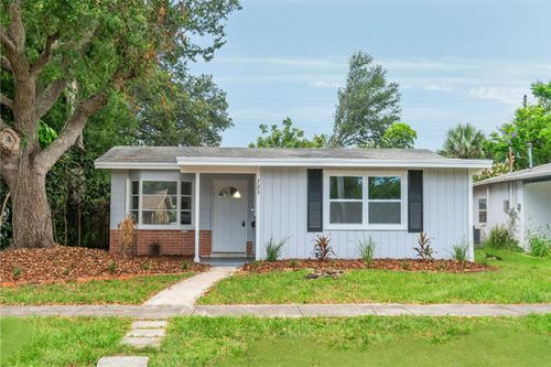 723 71st Ave N, ST PETERSBURG, FL, 33702-5811 | Card Image