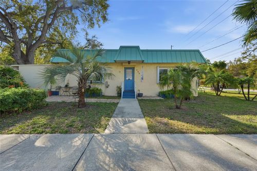 155 6th St Ne, Largo, FL, 33770-3701 | Card Image