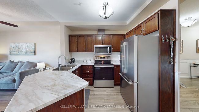 412 - 112 Simcoe Rd, Condo with 2 bedrooms, 1 bathrooms and 1 parking in Bradford ON | Image 11