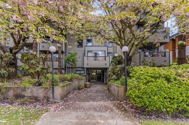 104 - 225 Mowat Street, Condo with 1 bedrooms, 1 bathrooms and 1 parking in New Westminster BC | Image 32