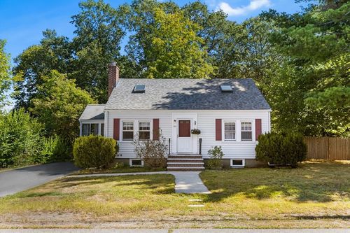 40 Bonad Rd, Stoneham, MA, 02180-2234 | Card Image
