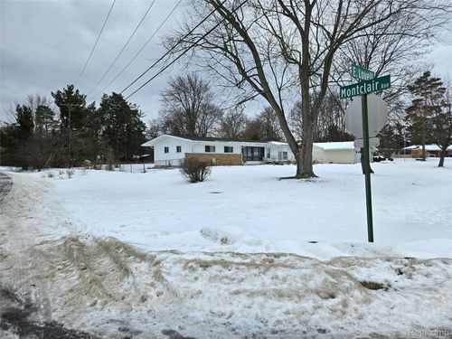 496 E Lovell Dr, Troy, MI, 48085-1522 | Card Image