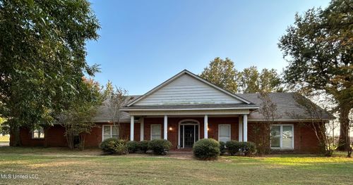 2907 Highway 8, Cleveland, MS, 38732-8785 | Card Image