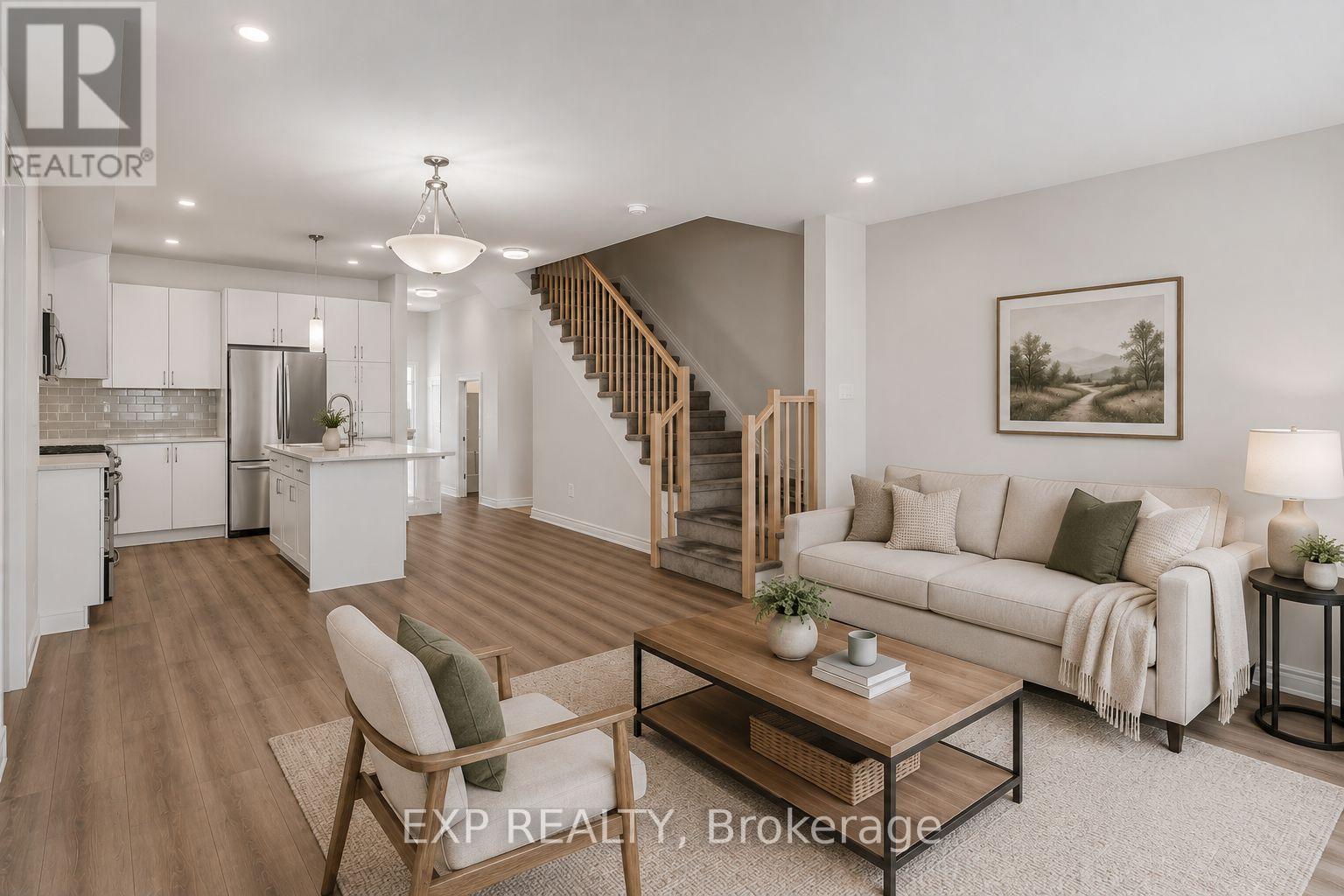 Residential Lease in Russell 3