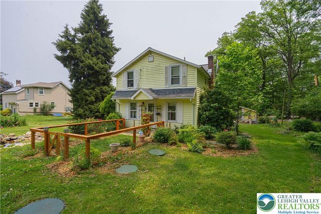 636 School Rd, House other with 2 bedrooms, 1 bathrooms and null parking in Nazareth PA | Image 37