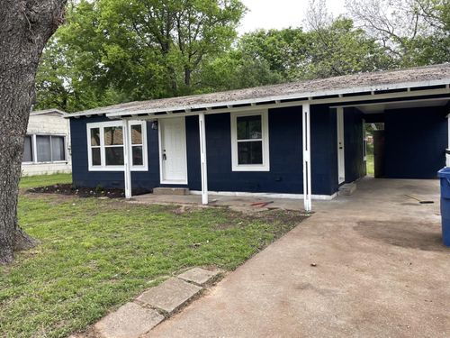 513 W Florence St, Denison, TX, 75020-7627 | Card Image