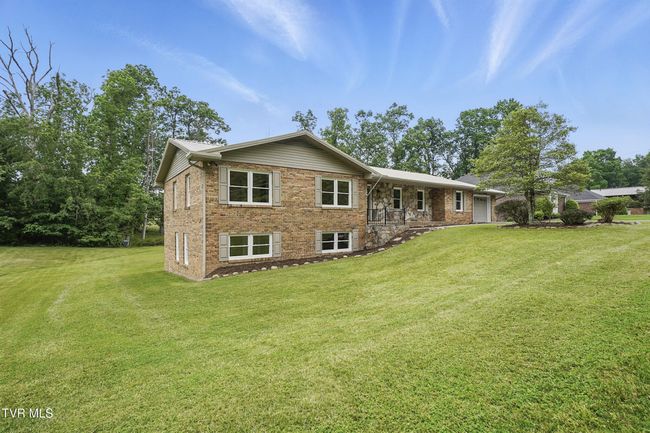 5530 Paramont Rd, House other with 4 bedrooms, 3 bathrooms and null parking in Wise VA | Image 4