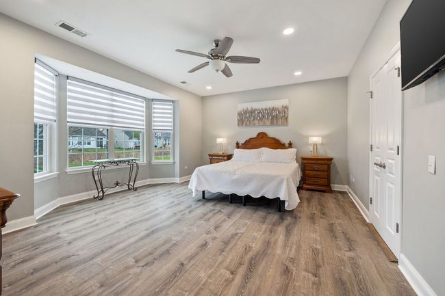 2543 Edgewater Dr, House other with 3 bedrooms, 2 bathrooms and 2 parking in Elgin IL | Image 17