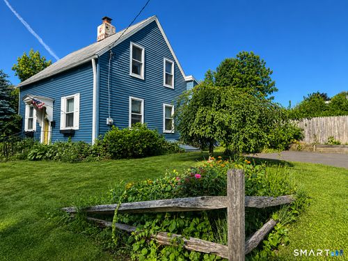 23 Union St, Manchester, CT, 06042-1961 | Card Image
