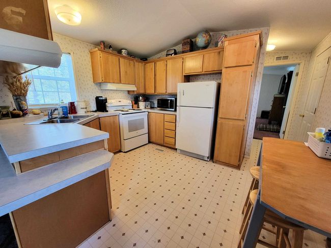 40838 Porcupine Bay Rd N, House other with 2 bedrooms, 2 bathrooms and null parking in Davenport WA | Image 15