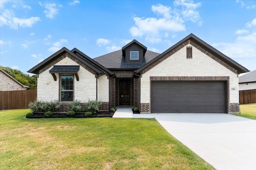 2106 Briarwood Dr, Bridgeport, TX, 76426-1459 | Card Image