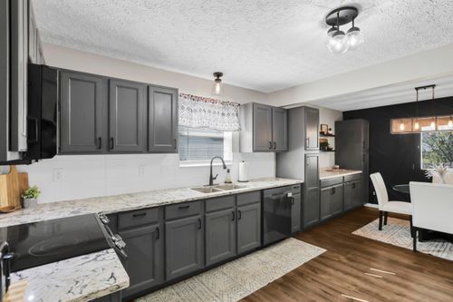 2157 Hierarch Ct, Grove City, OH, 43123-1399 | Card Image