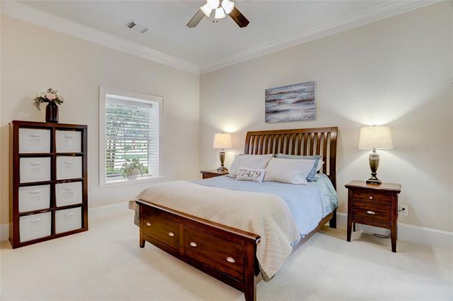 Downstairs guest bedroom with en-suite bathroom | Image 14