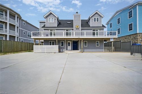 3380 Sandfiddler Rd, Virginia Beach, VA, 23456-4304 | Card Image