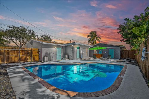 apt-1-1720 Ne 13th St, Fort Lauderdale, FL, 33304-1852 | Card Image