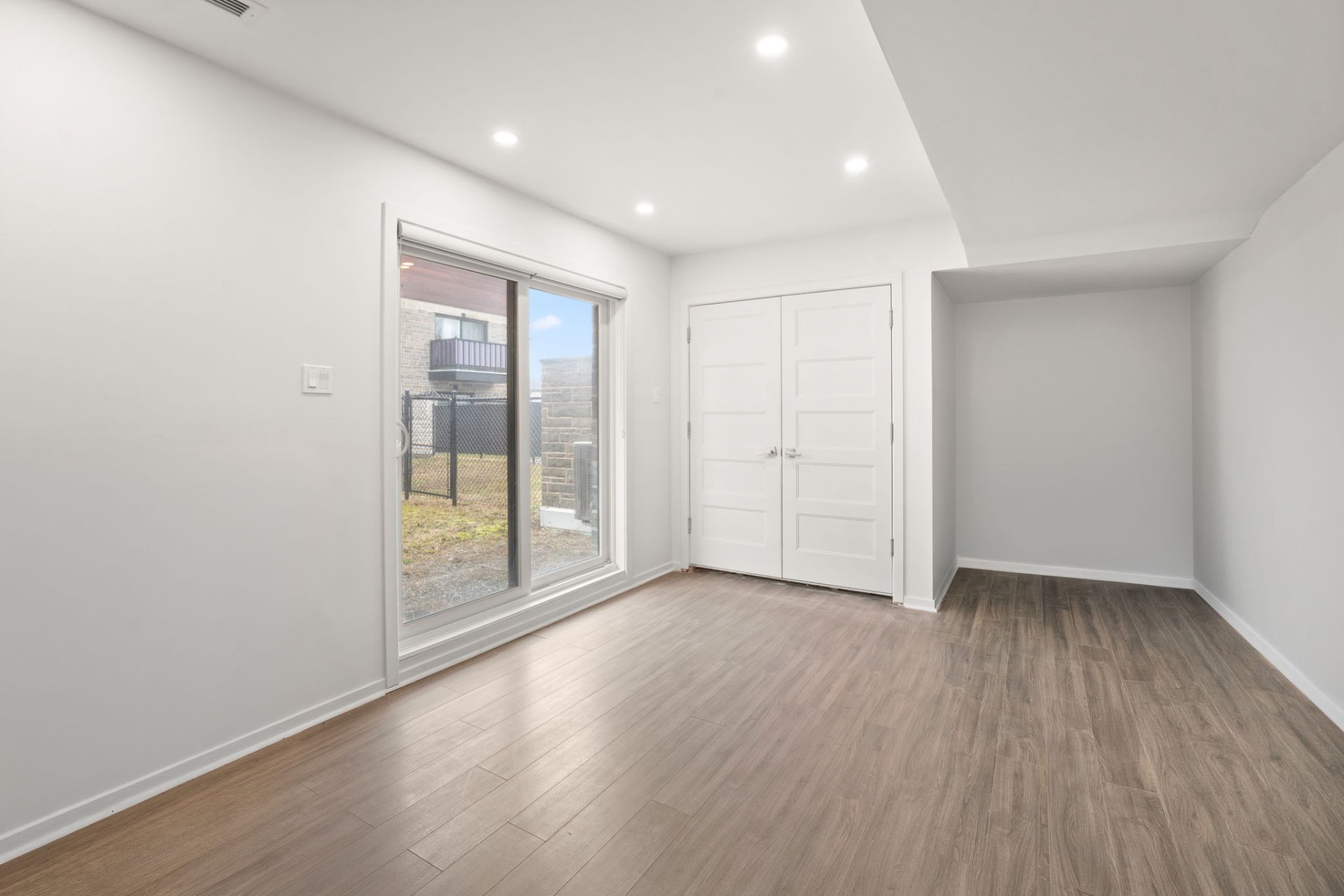 Residential in Vaudreuil-Dorion 3