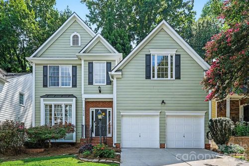 1924 Dearmon Dr, Charlotte, NC, 28205-3672 | Card Image