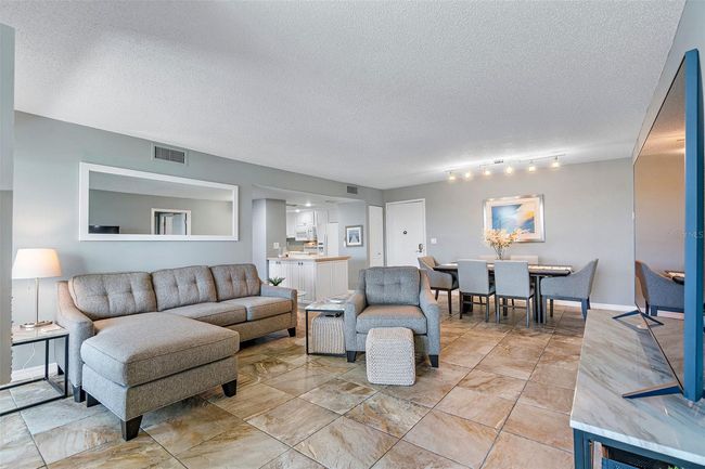APT-508 - 10216 Regal Dr, Condo with 2 bedrooms, 2 bathrooms and null parking in LARGO FL | Image 6