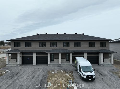 316 Hazel Crescent, The Nation, ON, K0A2M0 | Card Image
