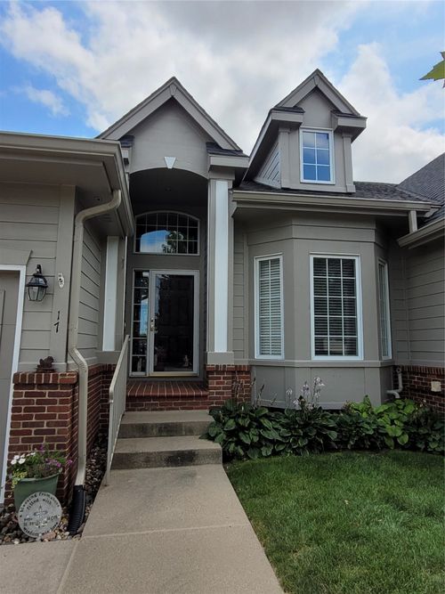 unit-17-6980 Cody Dr, West Des Moines, IA, 50266-2450 | Card Image