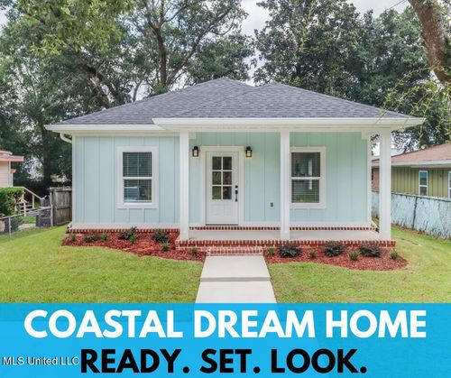 420 Beverly Dr, Biloxi, MS, 39530-1610 | Card Image