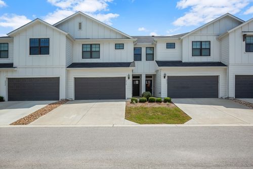 unit-b-253 Fieldwood Dr, Buda, TX, 78610-2303 | Card Image