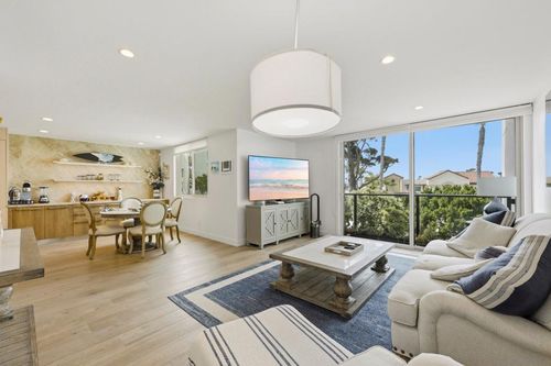 3-909 Coast Blvd, La Jolla, CA, 92037 | Card Image