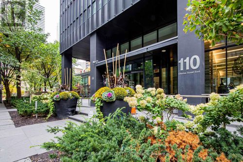 707-110 Charles St E, Toronto, ON, M4Y1T5 | Card Image