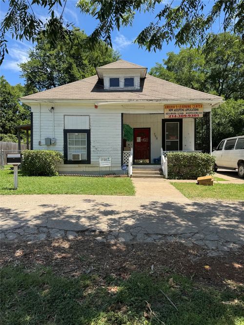 768 N Saint Augustine Dr, Dallas, TX, 75217-4176 | Card Image