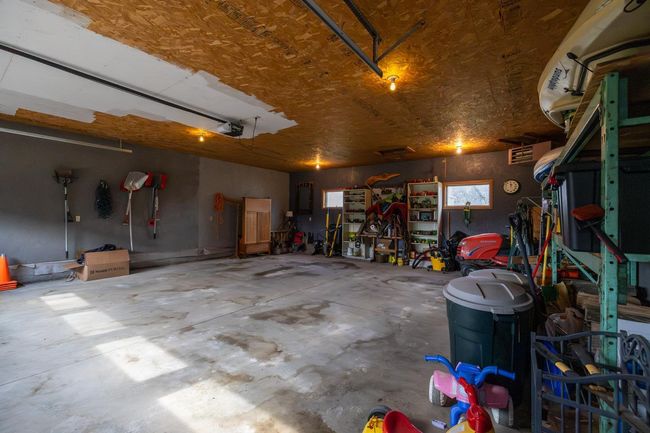 Garage | Image 47