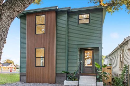 331 Newton St, New Orleans, LA, 70114-5729 | Card Image