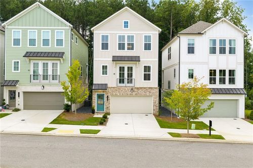 102 Pinecone Pkwy, Alpharetta, GA, 30022-8231 | Card Image